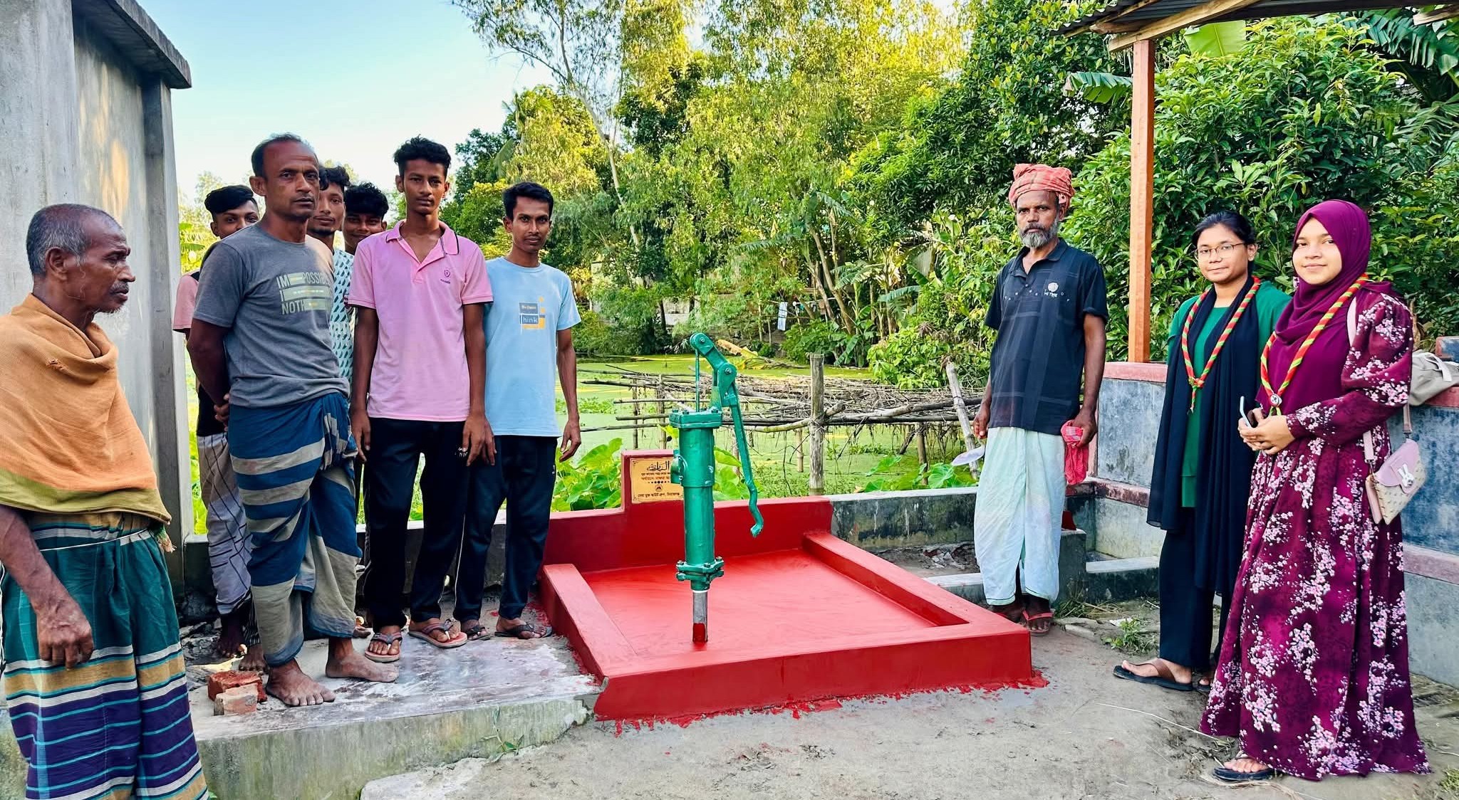 সেবা মুক্ত স্কাউটের গার্ল ইন রোভারদের উদ্যোগে টিউবওয়েল স্থাপন