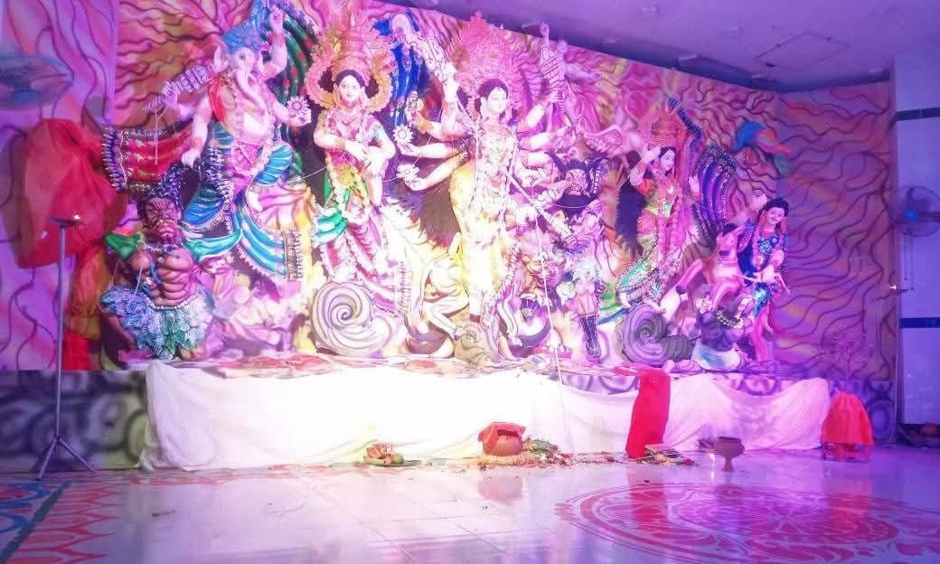 কুমারী পূজা আর মহাঅষ্টমীতে আনন্দময় সিরাজগঞ্জের পূজামণ্ডপ
