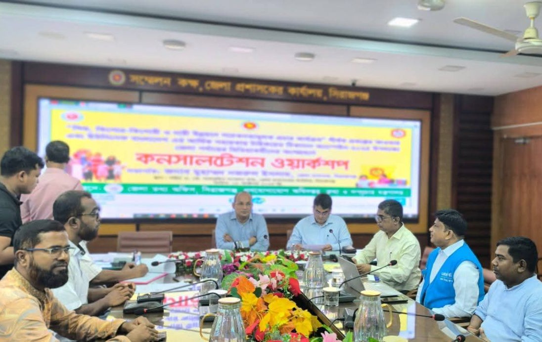 সিরাজগঞ্জে টিকাদান ক্যাম্পেইনের মিডিয়া কনসালটেশন ওয়ার্কশপ অনুষ্ঠিত