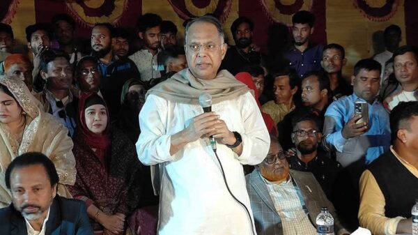 জামায়াত আপনাদের সঙ্গে মুনাফিকি করছে