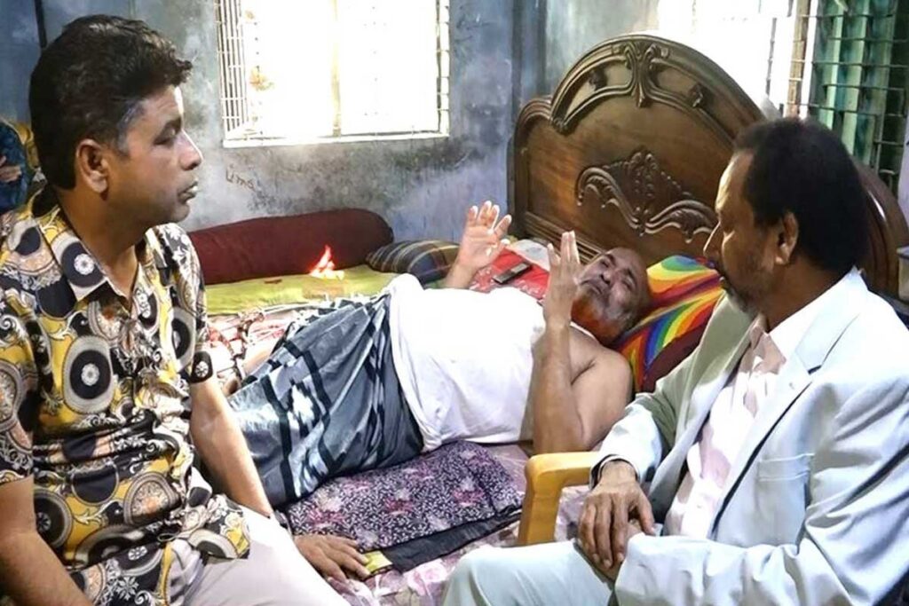 বিএনপির অসুস্থ কর্মীদের পাশে সাইদুর রহমান বাচ্চু