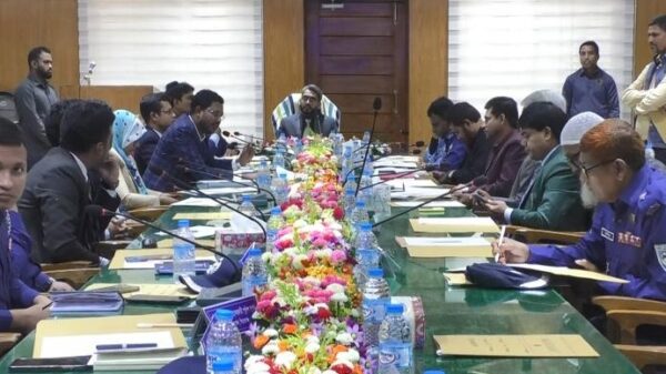 সিরাজগঞ্জে পুলিশ-ম্যাজিস্ট্রেসি মাসিক বৈঠক