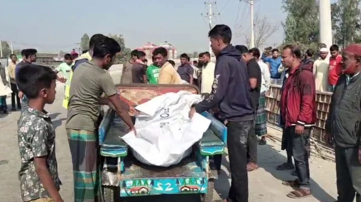 সিরাজগঞ্জে পৃথক দুর্ঘটনায় নারীসহ নিহত