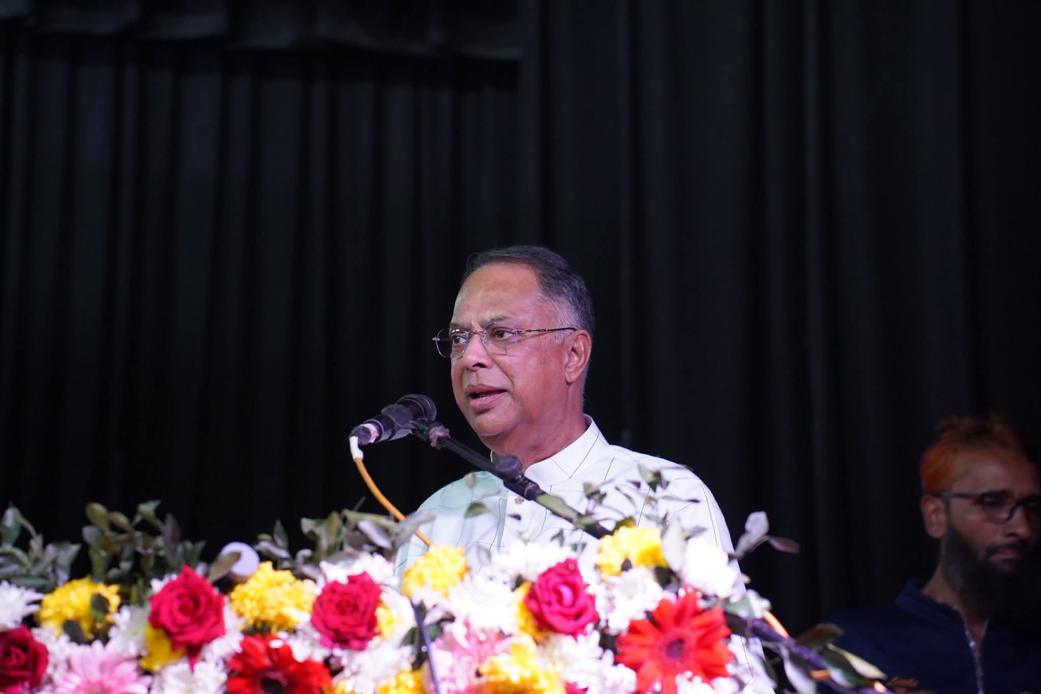 ‘বাংলাকে মায়ের ভাষা বললে ইনকিলাব জিন্দাবাদ চলবে না’