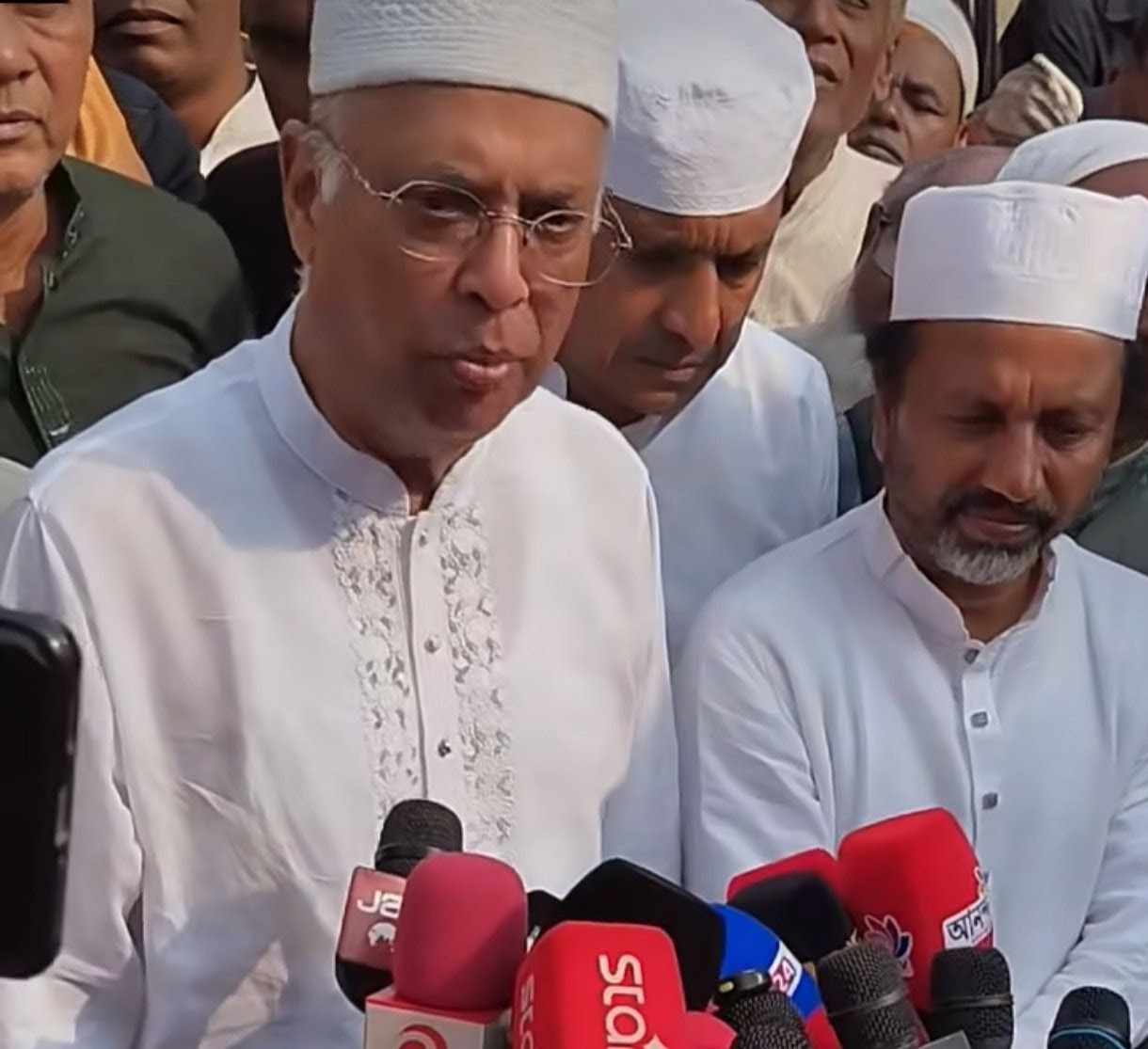 আইনশৃঙ্খলা উন্নয়নে দ্রুত উদ্যোগ নেবেন নবনির্বাচিত সংসদ সদস্য ইকবাল হাসান মাহমুদ টুকু