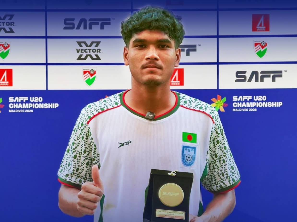 সিরাজগঞ্জের মানিকের জয়সূচক গোলে ফাইনালে বাংলাদেশ