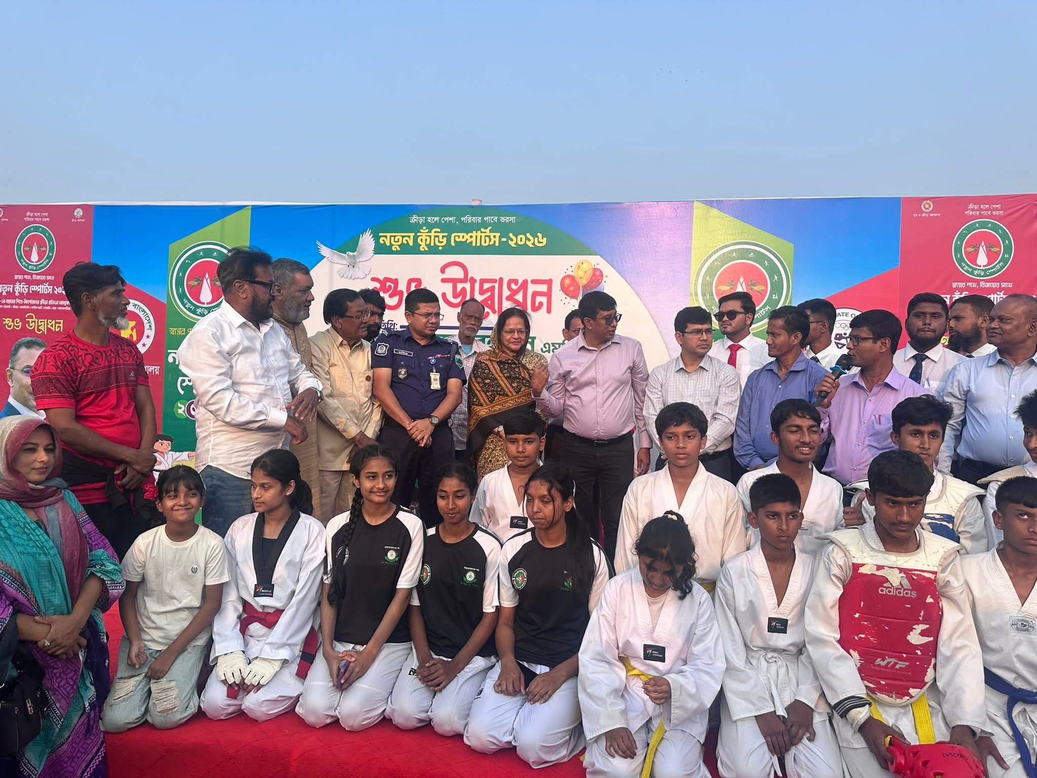 সিরাজগঞ্জে নতুন কুঁড়ি স্পোর্টসের শুভ উদ্বোধন
