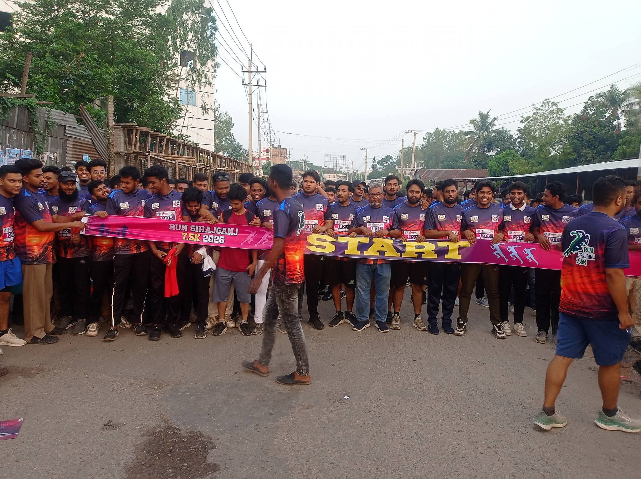 তারুণ্যের উচ্ছ্বাসে মুখর ‘রান সিরাজগঞ্জ ৭.৫’ ম্যারাথন